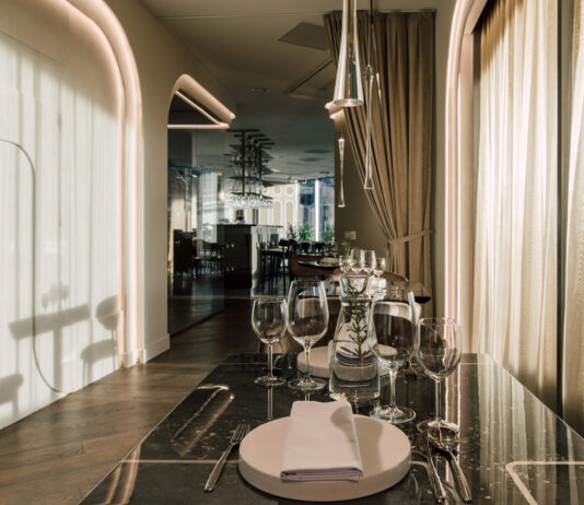 Nowa restauracja we Wrocławiu: Między Mostami. Szefem Kuchni Łukasz Budzik