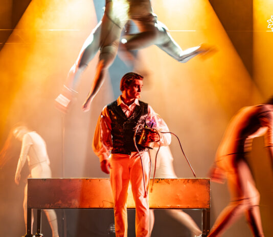 „Frankenstein” we Wrocławiu. Spektakl, który porusza widzów, wraca do Capitolu