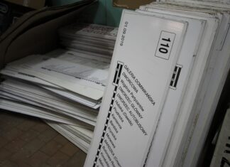 Koniec z drukowanymi tablicami z przebiegiem trasy w MPK