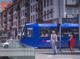 Nowy kodeks drogowy. Pieszy z pierwszeństwem, ale nie przed tramwajem