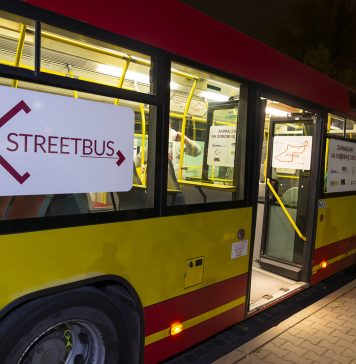Streetbus wrócił na ulice Wrocławia. Pomoże bezdomnym i osobom w trudnej sytuacji życiowej
