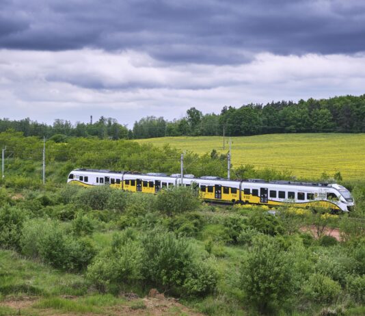 5 pięknych miejsc na Dolnym Śląsku, do których dojedziesz pociągiem z Wrocławia