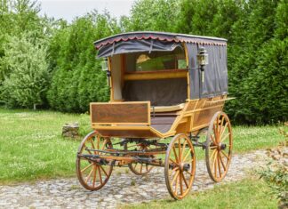 Pomysł na najbliższe popołudnie lub weekend? Zwiedź z aplikacją Muzeum Powozów w Galowicach