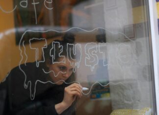 Plac Grunwaldzki osiedlem sztuki – Inspirujące warsztaty i spacery z przewodnikami