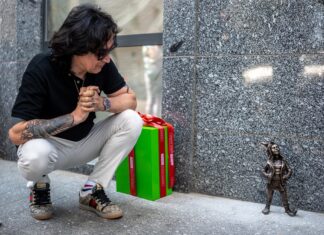 Wrocław: Mała Lady Punk dołączyła do wrocławskich krasnali