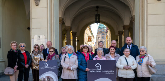 Wrocławska Złota Rączka dla Seniora – 5 maja rusza nowy program wsparcia dla osób 75+ we Wrocławiu