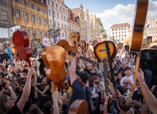 Orianthi, gitarzystka Michaela Jacksona, po raz pierwszy w Polsce. Zagra na Gitarowym Rekordzie Świata i 3-Majówce