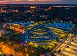 Jesień na MAXA pod kopułą Hali Stulecia – koncerty, festiwale, stand-up i wiele więcej!