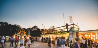 Beach Bary we Wrocławiu. Gdzie spędzić letni wieczór ze znajomymi? Na zdjęciu HotSpot Beach Bar /HotSpot