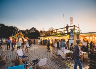 Beach Bary we Wrocławiu. Gdzie spędzić letni wieczór ze znajomymi? Na zdjęciu HotSpot Beach Bar /HotSpot