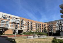 09.1 Diabła adwokatura i sądownictwo, czyli nowe budownictwo. Osiedle przy ul. Zakładowej.