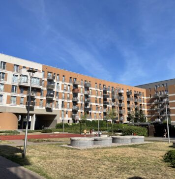 09.1 Diabła adwokatura i sądownictwo, czyli nowe budownictwo. Osiedle przy ul. Zakładowej.