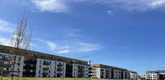 10.2 Diabła adwokatura i sądownictwo, czyli nowe budownictwo. Jagodno.