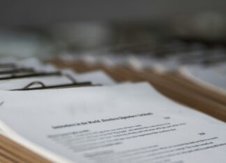 Masz firmę we Wrocławiu? Dowiedz się, jak zaoszczędzić na outsourcingu zarządzania dokumentami