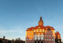 Cztery zamki Wałbrzycha będzie można odkrywać za darmo. Ruszają specjalne wyprawy na 600-lecie miasta