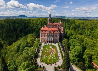 Festiwal Kwiatów i Sztuki na Zamku Książ