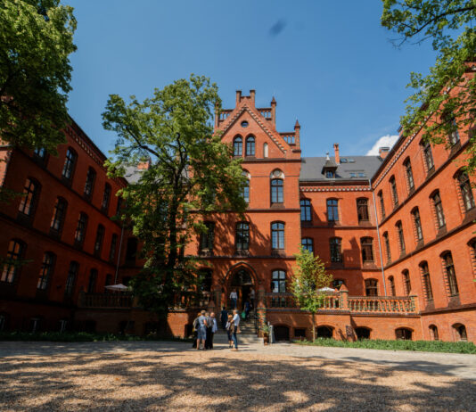 Niezwykła metamorfoza klasztoru na wrocławskich Karłowicach