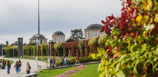 Ponad 100 bezpłatnych spacerów z przewodnikiem po Wrocławiu