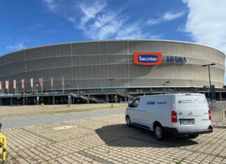 Przeprowadzka – taniej wynająć auto dostawcze czy skorzystać z usług firmy przeprowadzkowej?