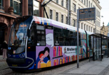 Darmowe książki w tramwaju? Tylko we Wrocławiu!