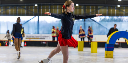 Czas na łyżwy! 8 listopada otwarcie sezonu – w pierwszy weekend TANIEJ!