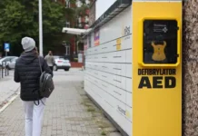 38 paczkomatów we Wrocławiu wyposażonych w defibrylatory: AED