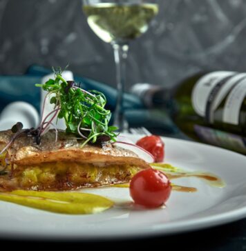 Łączenie wina z kuchnią fusion – zasady, o których mało kto wie