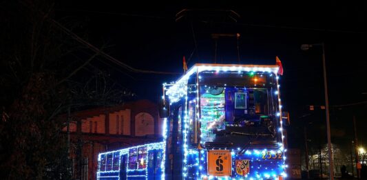 Światełkowy tramwaj ponownie rusza na wrocławskie tory!