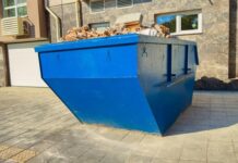 Kontener pod blokiem lub kamienicą we Wrocławiu – gdzie go postawić i o czym pamiętać?