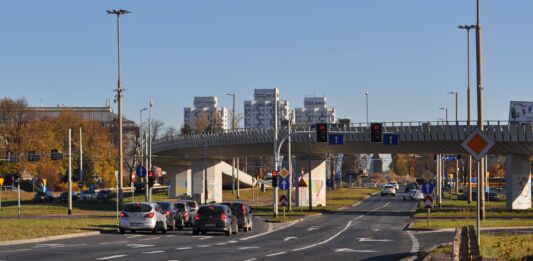 Estakada wschodnia na pl. Społecznym we Wrocławiu do wyburzenia