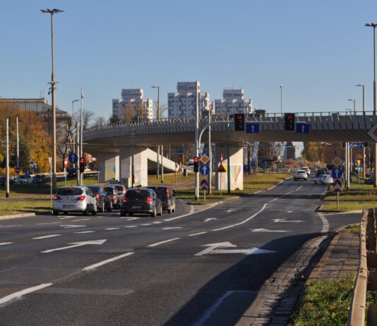 Estakada wschodnia na pl. Społecznym we Wrocławiu do wyburzenia