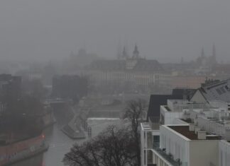Zła jakość powietrza we Wrocławiu. Dziś lepiej zostać w domu