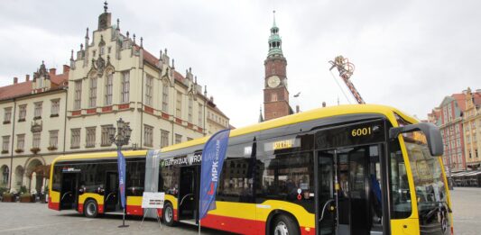 Pierwszy autobus elektryczny już we Wrocławiu! MPK prezentuje nowy pojazd