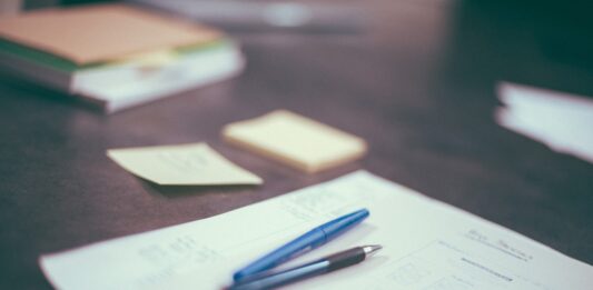 Wnioski o dotacje z PUP na rozpoczęcie działalności we Wrocławiu – jak działają i jak je przygotować?