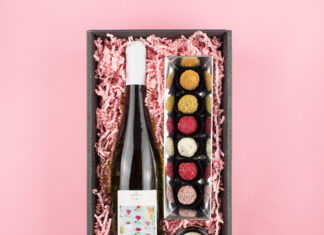 Wino w prezencie. Gdzie kupić świąteczne zestawy?