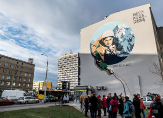 Akcja ,,Kobiety na mury” – nowy mural przy pl. Legionów już odsłonięty