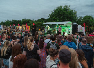 Druga scena na Santander Letnie Brzmienia? Poznaj line-up NEXT FEST Stage we Wrocławiu. To oni zagrają obok Hey, Mroza, Comy i Edyty Bartosiewicz