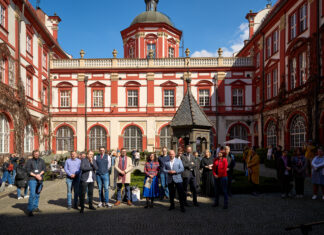 Ossolineum wzbogaciło zbiory o dokumenty życia codziennego wrocławskich osiedli