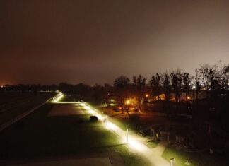 168 latarni oświetliło ścieżkę wokół Wrocławskiego Toru Wyścigów Konnych – Partynice