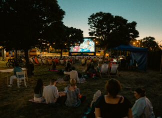 Rusza kino letnie we Wrocław Fashion Outlet: 4 bezpłatne pokazy filmowe