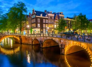 Nowy letni rozkład lotów z Wrocławia. Gdzie polecimy na wakacje? PONAD 90 KIERUNKÓW