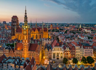 Tanie loty na zimowy weekend. Zobacz najciekawsze kierunki z Wrocławia