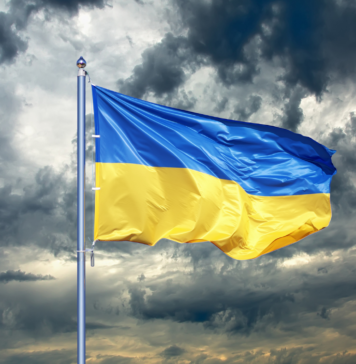 W jaki sposób możesz pomóc Ukrainie? Sprawdzone zbiórki i akcje humanitarne