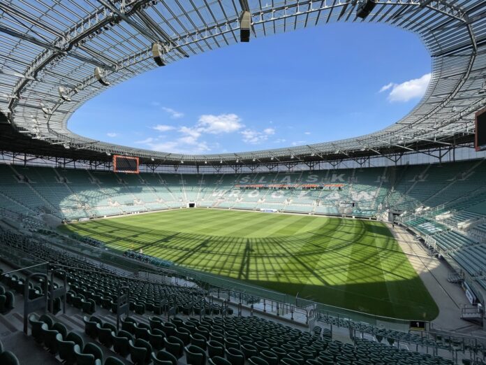 Tarczyński Arena (2)