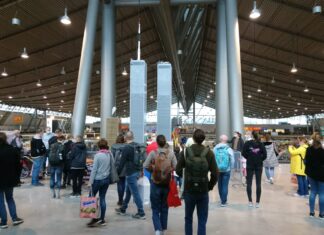 We Wrocławiu podziwiać można największą na świecie replikę World Trade Center! 7-metrowe budowle z klocków LEGO®