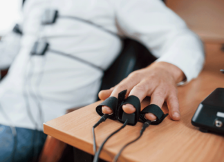 Badania wariograficzne w Instytucie Badań Wariograficznych we Wrocławiu – nowoczesna technologia w służbie prawdy