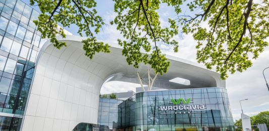 Oddaj używane ubrania we Wroclavii i pomóż podopiecznym hospicjum