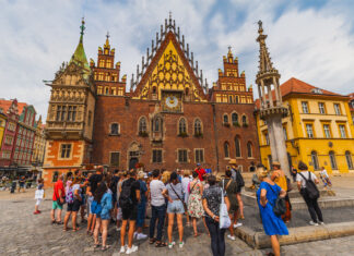 Odkrywaj miasto podczas spacerów z Wroclavią. Rusza kolejna edycja bezpłatnych wycieczek