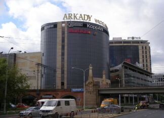 Arkady Wrocławskie: to już ostatnie chwile budynku na mapie Wrocławia