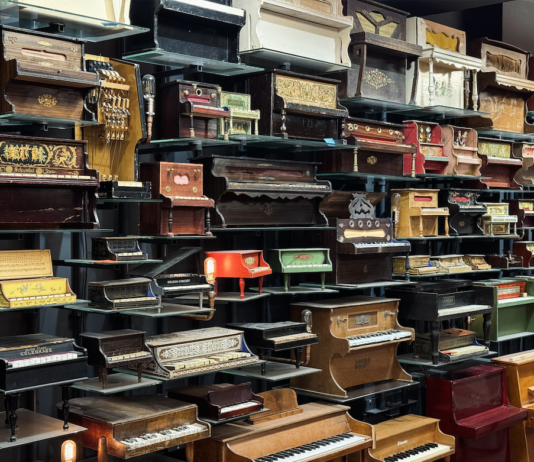 Pierwsza na świecie galeria Toy Piano powstała we Wrocławiu! Odkryj świat malutkich pianin